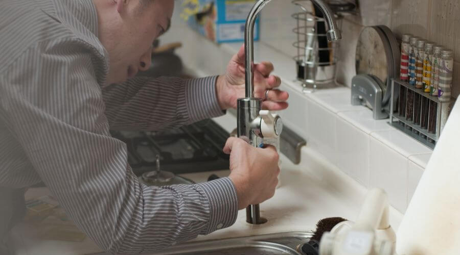 Expert burst pipe repair services in Conklin, MI